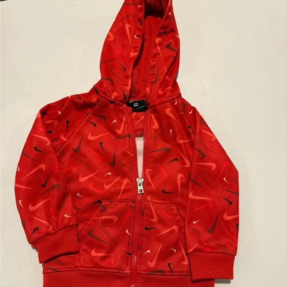 Nike Red Hoodie and Black Jogger Sweatpants Set - Kids - Picture 2 of 7